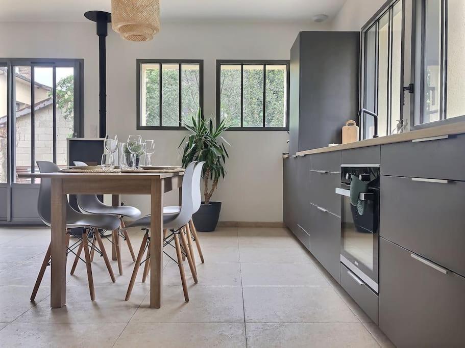 Charme Et Quietude Au Coeur Du Quartier Tiret Villa Ambérieu-en-Bugey Eksteriør bilde